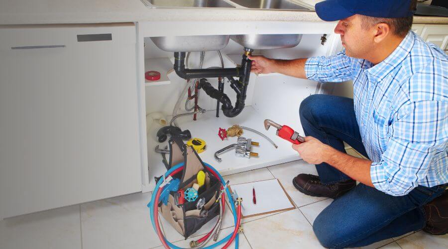 Expert burst pipe repair services in Okarche, OK
